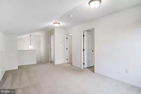 Entry Way - 26798 Barnsley Pl, Chantilly, VA 20152 photo 14 of 14