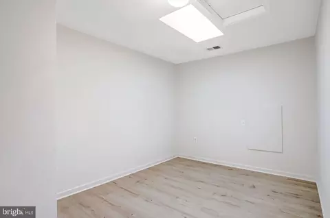 Other - 26798 Barnsley Pl, Chantilly, VA 20152 photo 13 of 29