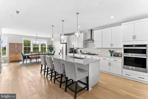Kitchen - 43548 Centergate Dr, Ashburn, VA 20148 photo 1 of 2