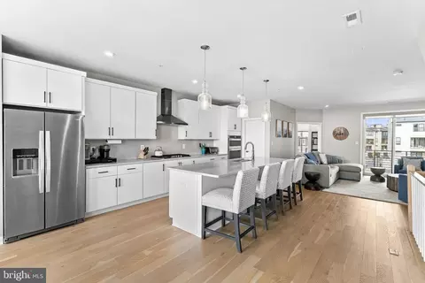 Other - 43548 Centergate Dr, Ashburn, VA 20148 photo 1 of 11