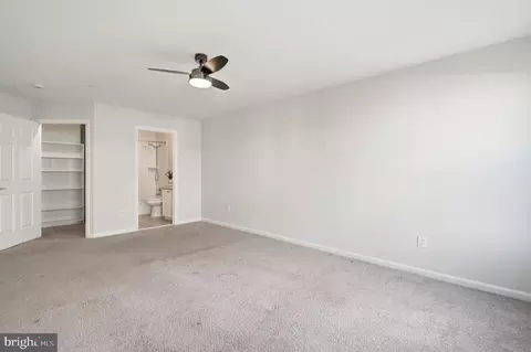 Bedroom - 43414 Edgecliff Ter, Ashburn, VA 20147 photo 1 of 4