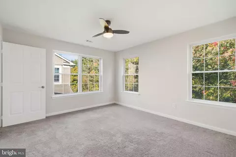 Other - 43414 Edgecliff Ter, Ashburn, VA 20147 photo 3 of 12