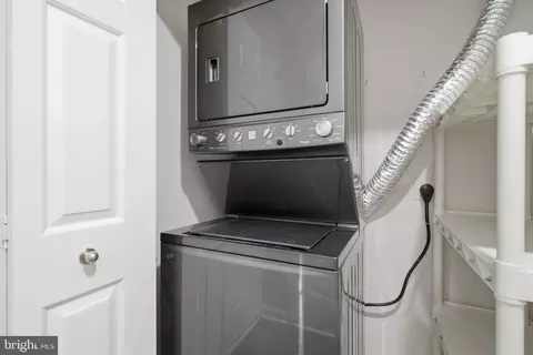 Other - 43414 Edgecliff Ter, Ashburn, VA 20147 photo 1 of 12