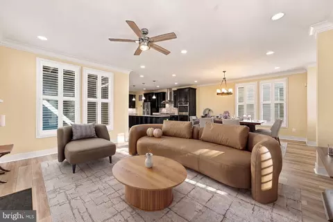 Living - 22969 Aurora Vw, Brambleton, VA 20148 photo 1 of 3