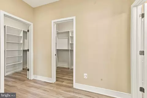 Entry Way - 22969 Aurora Vw, Brambleton, VA 20148 photo 10 of 15
