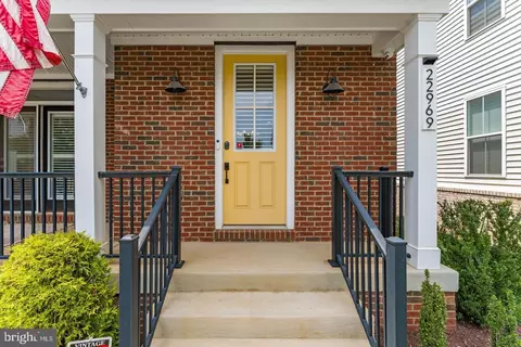 Exterior - 22969 Aurora Vw, Brambleton, VA 20148 photo 4 of 11