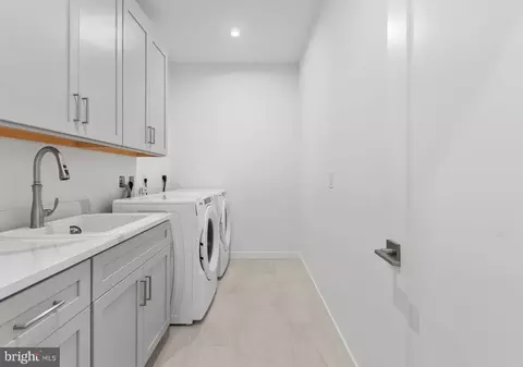 Other - 43437 Old Ryan Rd, Ashburn, VA 20148 photo 3 of 11