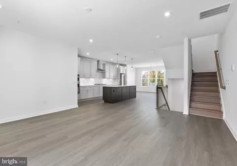 Living - 43437 Old Ryan Rd, Ashburn, VA 20148 photo 1 of 1