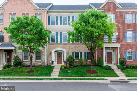 24960 Castleton Dr, Chantilly, VA 20152 photo 1