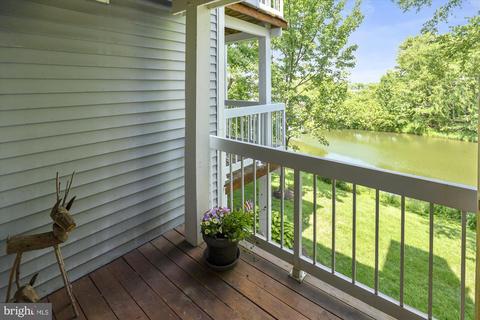 20596 Cornstalk Ter #201, Ashburn, VA 20147 photo 16