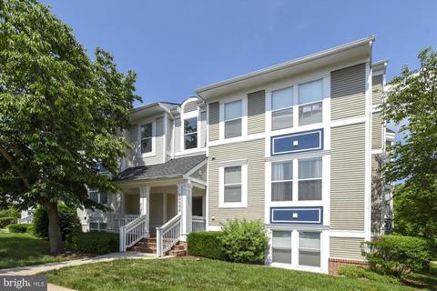 20596 Cornstalk Ter #201, Ashburn, VA 20147 photo 1