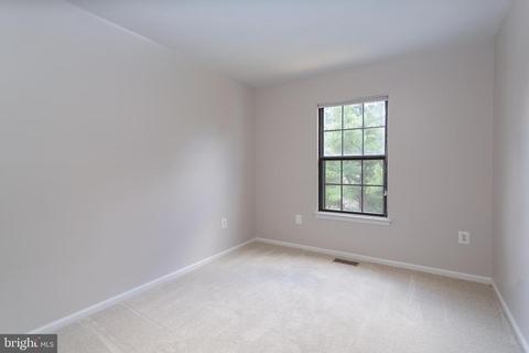 3 Berkeley Ct, Sterling, VA 20165 photo 15