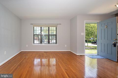 3 Berkeley Ct, Sterling, VA 20165 photo 7
