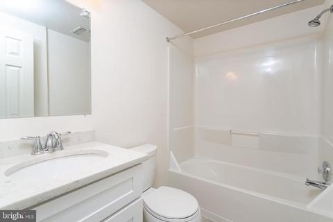 3 Berkeley Ct, Sterling, VA 20165 photo 26