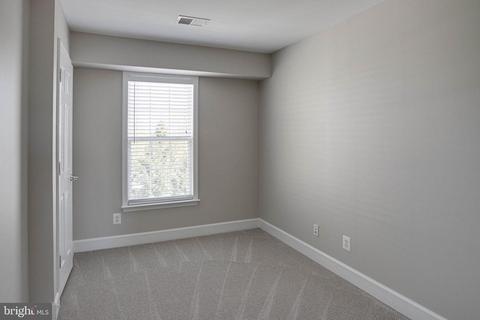 42882 Bittner Sq, Ashburn, VA 20148 photo 32