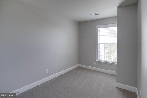 42882 Bittner Sq, Ashburn, VA 20148 photo 29