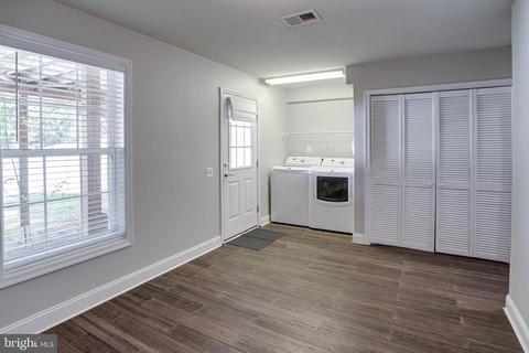 42882 Bittner Sq, Ashburn, VA 20148 photo 6