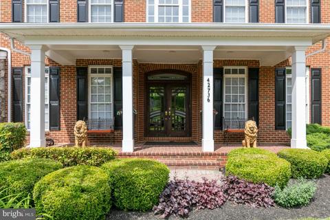 42736 Ridgeway Dr, Broadlands, VA 20148 photo 4