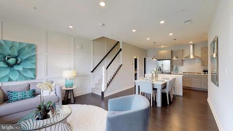 43193 Mongold Sq, Ashburn, VA 20148 photo 2