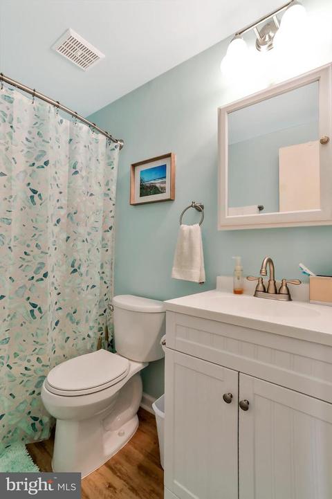 85 Bickel Ct, Sterling, VA 20165 photo 11