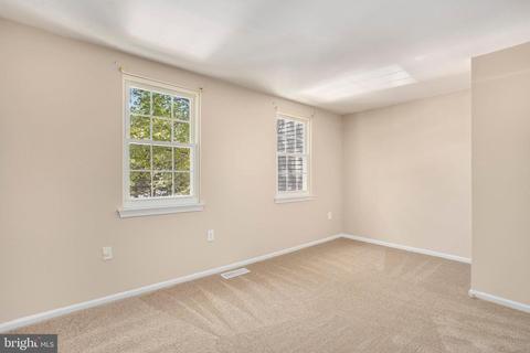 55 Benton Ct, Sterling, VA 20165 photo 17