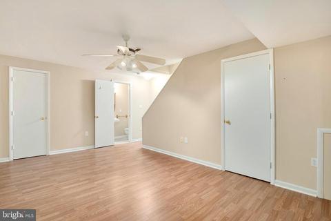 55 Benton Ct, Sterling, VA 20165 photo 21