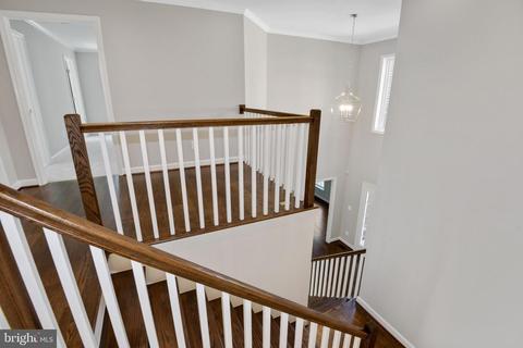20238 Millstead Dr, Ashburn, VA 20147 photo 28
