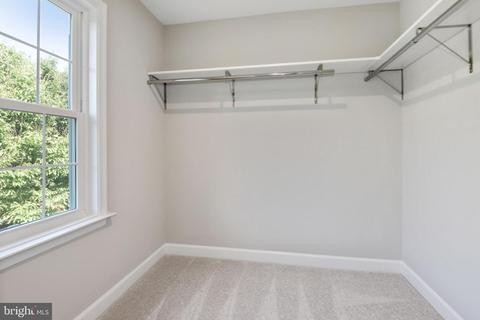 20238 Millstead Dr, Ashburn, VA 20147 photo 35