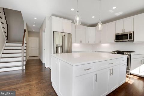 20238 Millstead Dr, Ashburn, VA 20147 photo 14