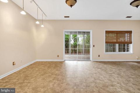 20917 Trinity Sq, Sterling, VA 20165 photo 27