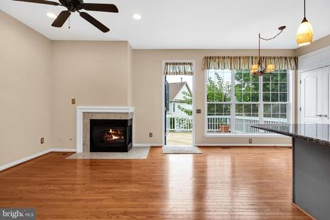 20917 Trinity Sq, Sterling, VA 20165 photo 11