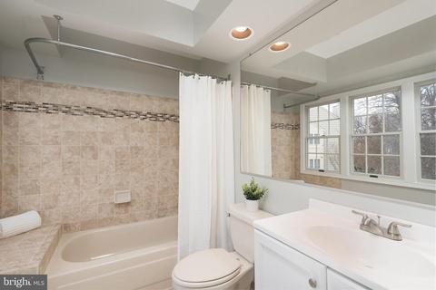 44000 Aberdeen Ter, Ashburn, VA 20147 photo 14