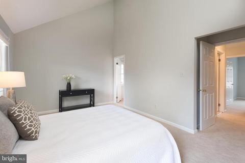 44000 Aberdeen Ter, Ashburn, VA 20147 photo 13