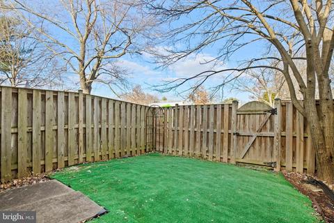 106 E Cornell Dr, Sterling, VA 20164 photo 23