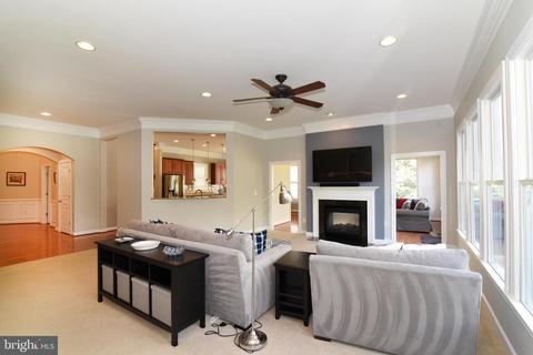 21987 Auction Barn Dr, Ashburn, VA 20148 photo 27