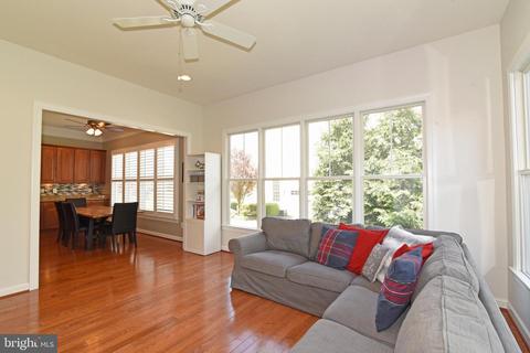 21987 Auction Barn Dr, Ashburn, VA 20148 photo 32