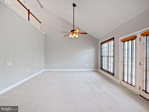 44497 Blueridge Meadows Dr, Ashburn, VA 20147 photo 21