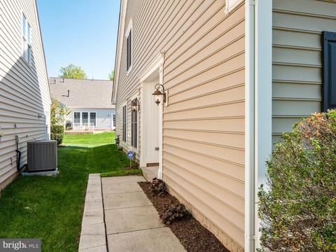 44497 Blueridge Meadows Dr, Ashburn, VA 20147 photo 49