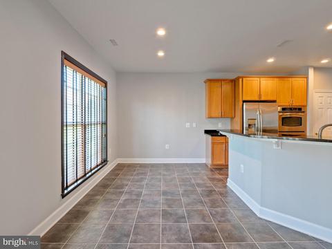 44497 Blueridge Meadows Dr, Ashburn, VA 20147 photo 17