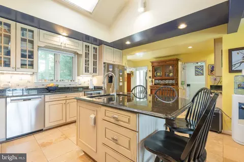 3244 Weems Rd, Weems, VA 22576 photo 17
