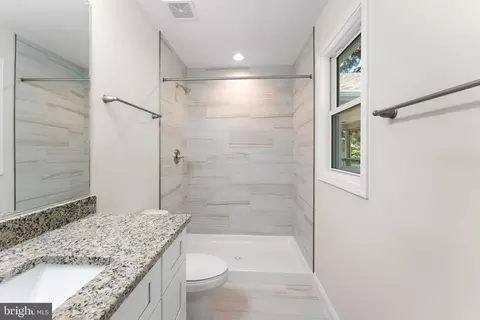 Entry Way - 33 Landsend W, Lancaster, VA 22503 photo 4 of 4