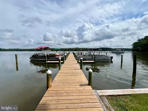 View/Area - 33 Landsend W, Lancaster, VA 22503 photo 6 of 7