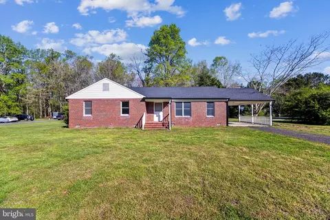 42 Jones, Weems, VA 22576