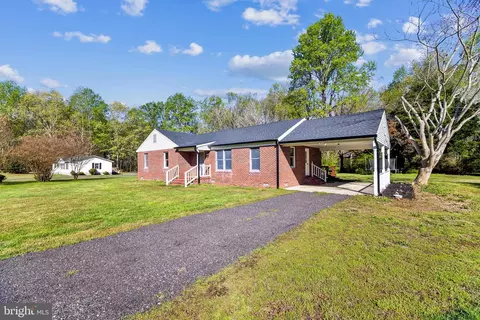 42 Jones, Weems, VA 22576 photo 2