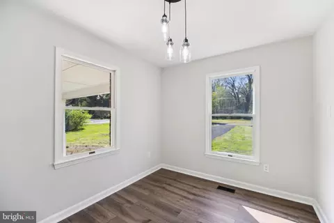 42 Jones, Weems, VA 22576 photo 8