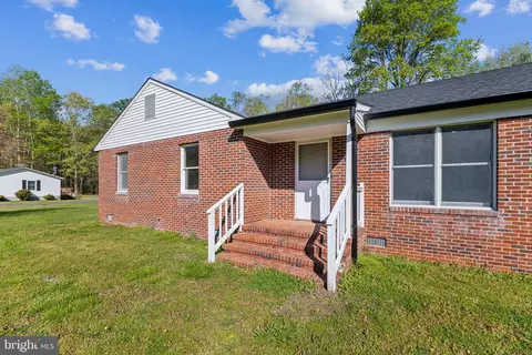42 Jones, Weems, VA 22576 photo 4