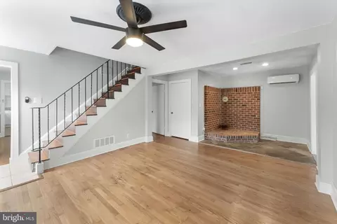 1678 Weems Rd, Weems, VA 22576 photo 8