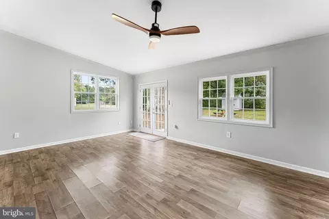 1678 Weems Rd, Weems, VA 22576 photo 14