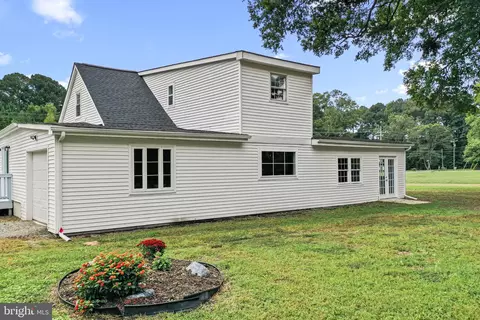 1678 Weems Rd, Weems, VA 22576 photo 29