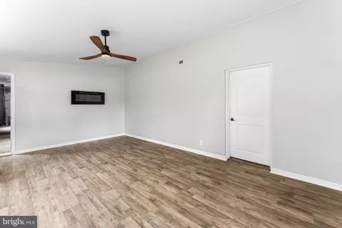 1678 Weems Rd, Weems, VA 22576 photo 15